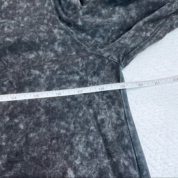 𝅺papa Vancouver Grey Tunic Top T-Shirt Sequin Hems Size S - Picture 9 of 11